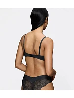 BODY MAKE-UP ILLUSION LACE - Pohodlná podprsenka s 3D kosticami Triumph BODY MAKE-UP ILLUSION LACE - Pohodlná podprsenka s 3D kosticami Triumph
