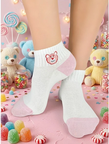 model 22010432 nohy 3641 - Noviti