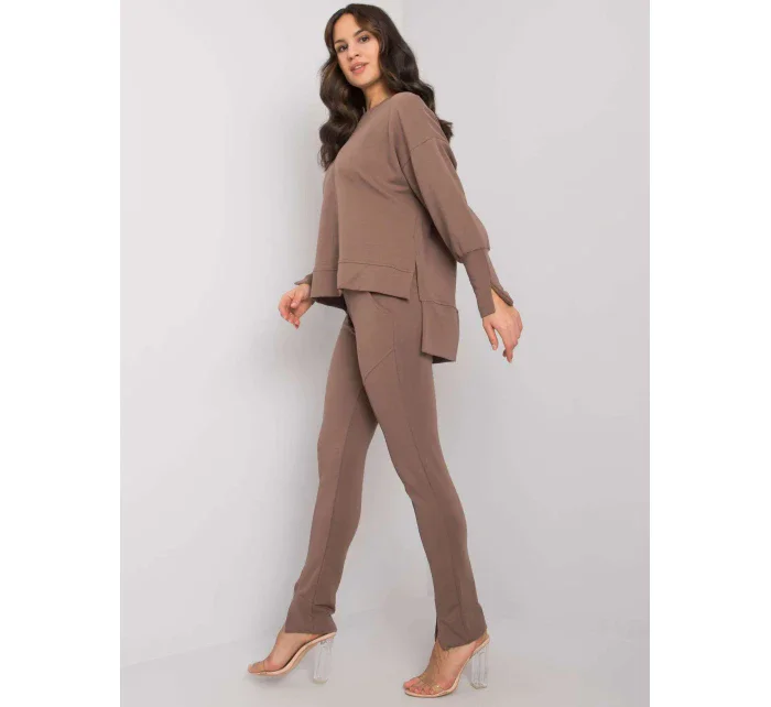 Súprava RV KMPL 7333.02 hnedá Súprava RV KMPL 7333.02 hnedá