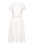 model 15097686 Rozšířené šaty ecru - BeWear model 15097686 Rozšířené šaty ecru - BeWear