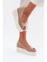 Model topánok na podpätku 215010 Krok v štýle