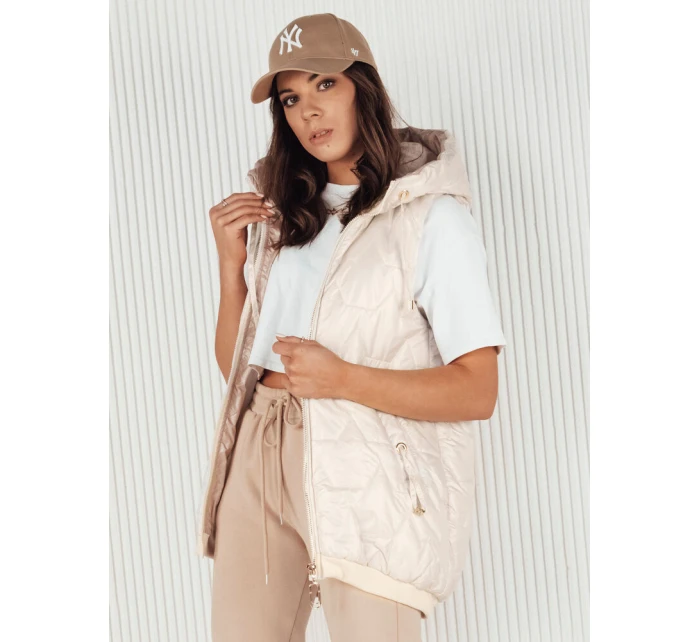 Dámská prošívaná vesta bílá Dstreet model 21972286 - FashionStreet Dámská prošívaná vesta bílá Dstreet model 21972286 - FashionStreet