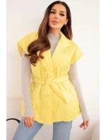 Dámská prošívaná vesta s páskem a širokým límcem žlutá