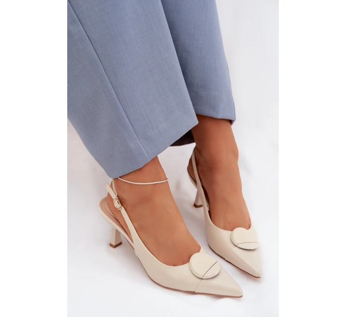 Dámské sandály na podpatku s ozdobným detailem světle béžové model 22027892 - Boto