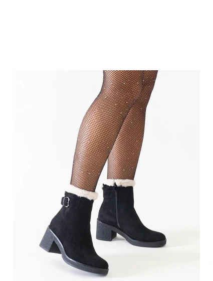 Topánky na podpätku model 205032 Solea