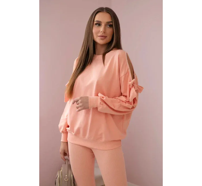 Sada mikiny s mašlí na rukávech a model 19747412 - K-Fashion Sada mikiny s mašlí na rukávech a model 19747412 - K-Fashion