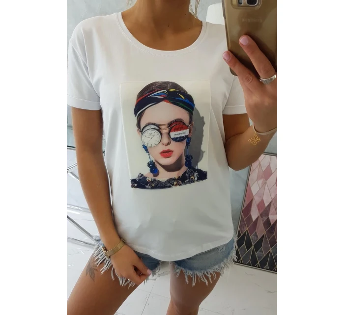 Halenka s model 18742982 grafikou bílá - K-Fashion