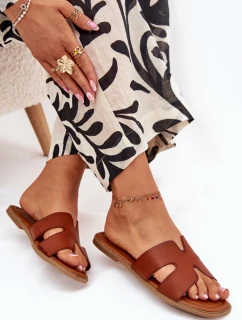 Dámske ploché papuče s výrezmi - ťava