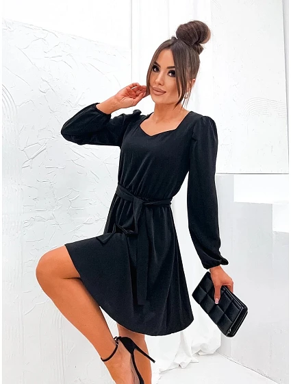 Elegantní černé šaty s spodní částí model 19764110 - Moon