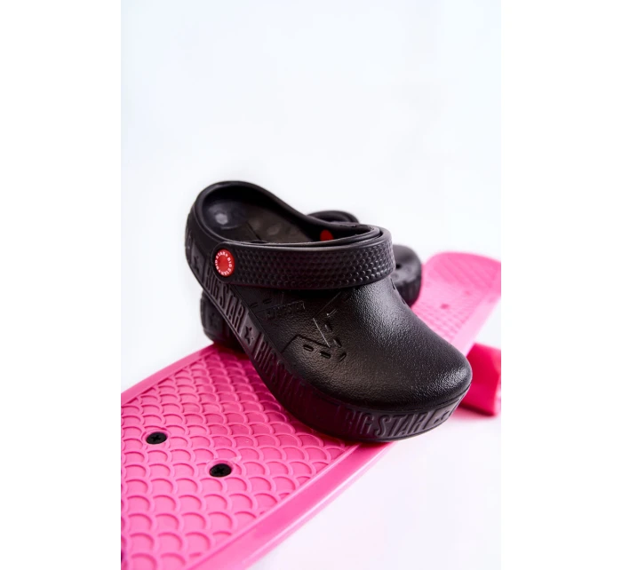 Dziecięce Lekkie Klapki Kroksy Big Star II375001 Czarne Dziecięce Lekkie Klapki Kroksy Big Star II375001 Czarne