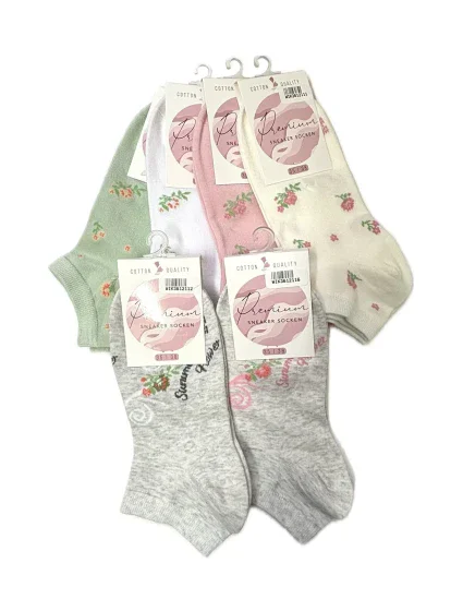 WiK 36121 Dámske kvetinové topánky 35-42