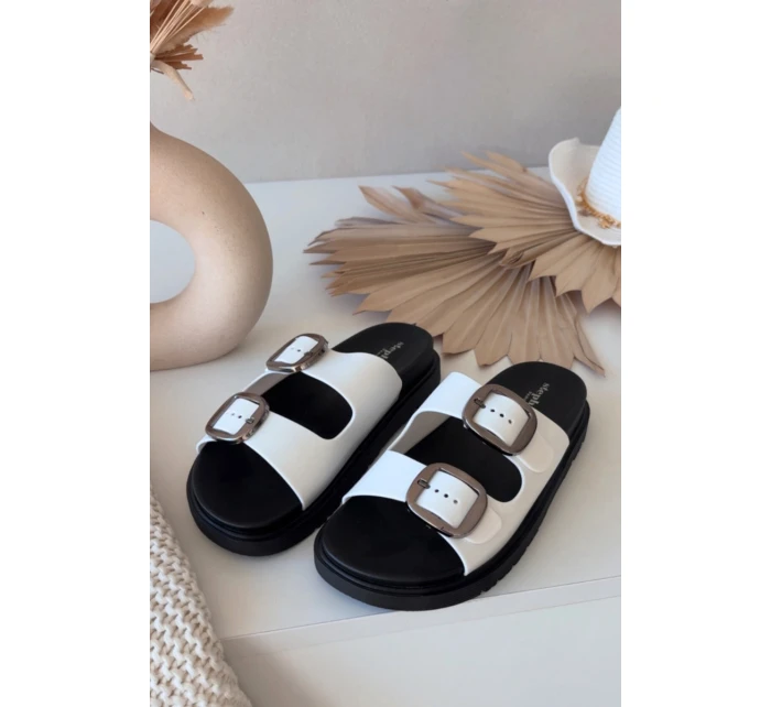 Dámské pantofle s klipsy na platformě bílé Elamas