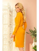 Dámské šaty v hořčicové barvě se širokým páskem pro zavazování model 14001503 - numoco Dámské šaty v hořčicové barvě se širokým páskem pro zavazování model 14001503 - numoco