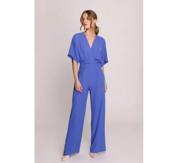 Kombinéza s širokými nohavicemi a výstřihem modrá model 20966133 - STYLOVE Kombinéza s širokými nohavicemi a výstřihem modrá model 20966133 - STYLOVE