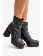 Členkové topánky s prírodným koženým podpätkom GOE čierne Členkové topánky s prírodným koženým podpätkom GOE čierne