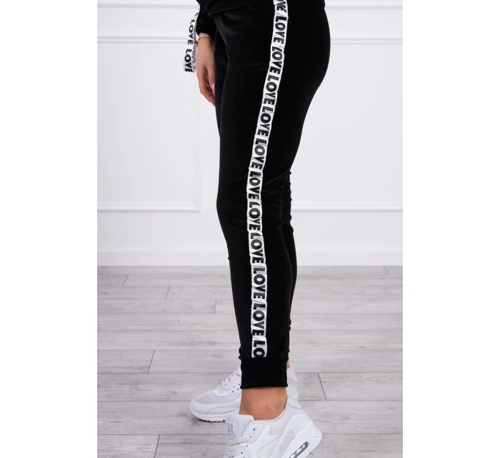 Láska velúrová súprava čierna