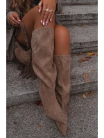 Nafukovací dámské kozačky na podpatku z eko semiše béžové model 21715329 - Boto