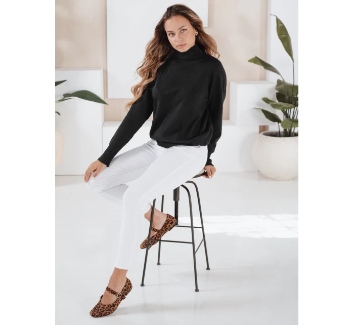 Dámský svetr s polovičním rolákem černý Dstreet model 21991033 - FashionStreet Dámský svetr s polovičním rolákem černý Dstreet model 21991033 - FashionStreet