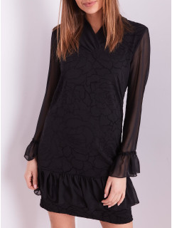 Čierne šaty s jemným kvetinovým vzorom