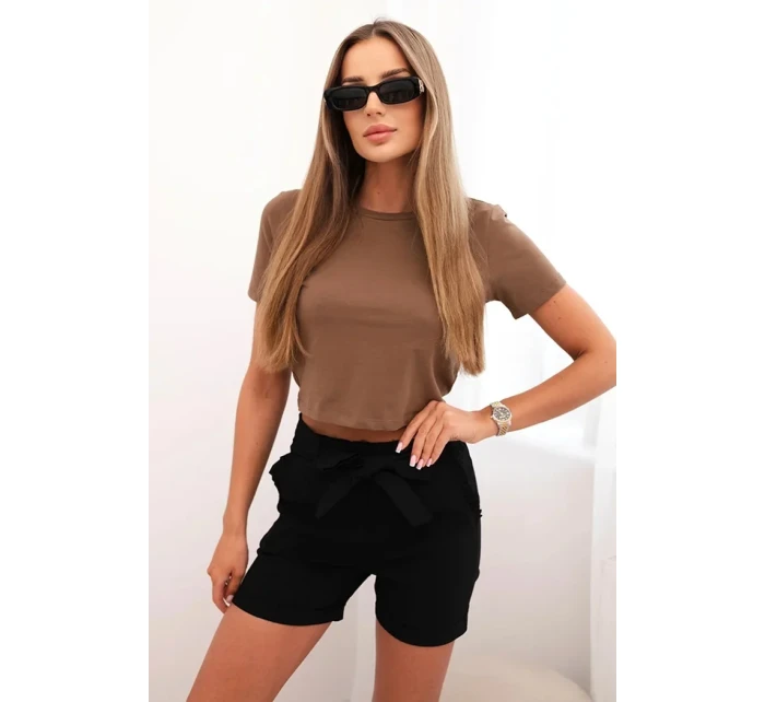 Dámske šortky s mašľou a volánikmi čierne