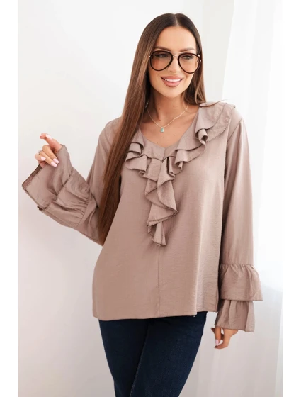 Dámska viskózna blúzka s volánmi a dlhými rukávmi fango Dámska viskózna blúzka s volánmi a dlhými rukávmi fango