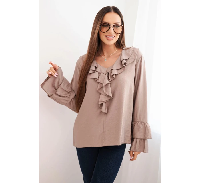 Dámska viskózna blúzka s volánmi a dlhými rukávmi fango Dámska viskózna blúzka s volánmi a dlhými rukávmi fango