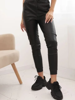 Dámské kalhoty z ekokůže s kapsami a vázáním v pase černé