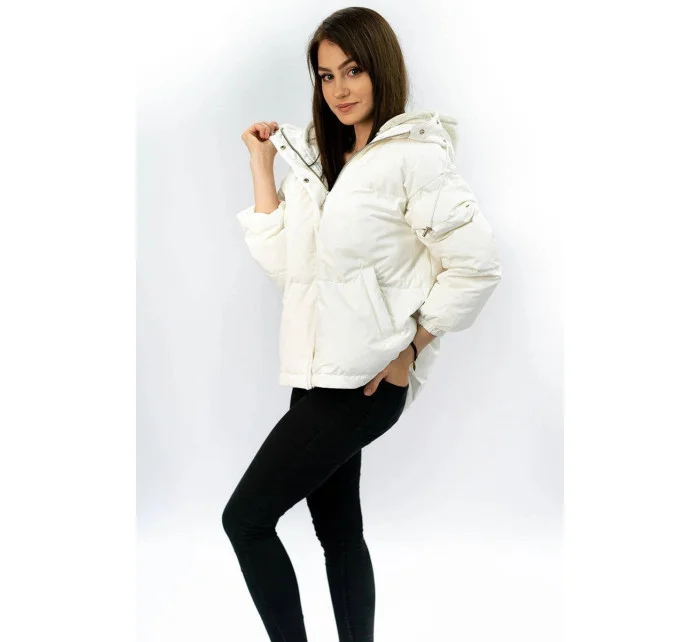 Biela krátka dámska zimná bunda s prírodným páperím (7113)