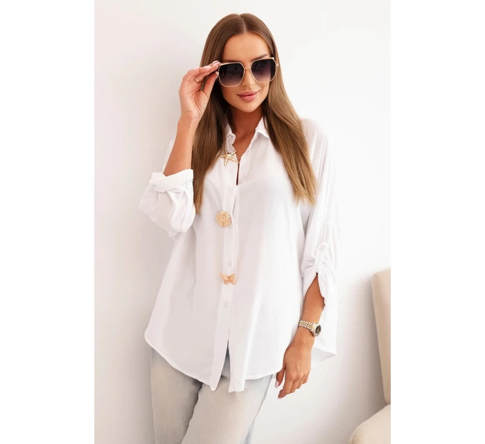 Dámska košeľa s viskózou, ozdobnými gombíkmi a golierom biela