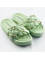 Zelené dámske šľapky so zapleteným pásikom a retiazkou (AE120) Zelené dámske šľapky so zapleteným pásikom a retiazkou (AE120)