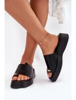 Klapki Damskie Na Platformie Z Ozdobnym Detalem Czarne Linosea