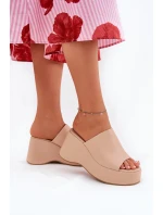 dámské sandály na platformě a klínu béžové model 21688536 - Boto dámské sandály na platformě a klínu béžové model 21688536 - Boto