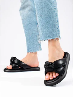 Zajímavé dámské nazouváky černé bez podpatku