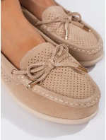 Vynikajúce hnedé dámske mokasíny bez podpätku Vynikajúce hnedé dámske mokasíny bez podpätku