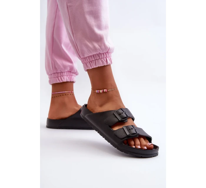 Dámske penové papuče s prackami Black Luciene