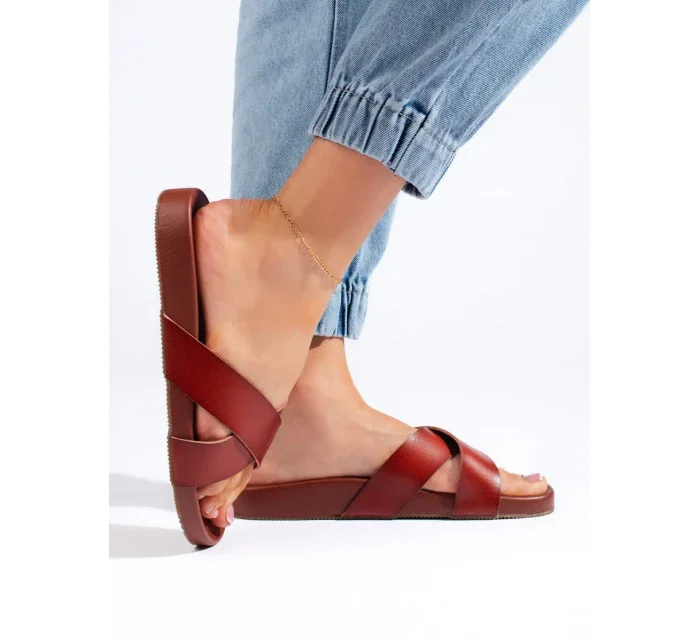 Krásné dámské nazouváky hnědé platforma Krásné dámské nazouváky hnědé platforma