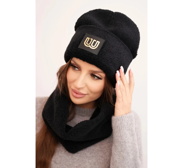 Dámska fleecová čiapka a šál s ozdobnou aplikáciou čierna