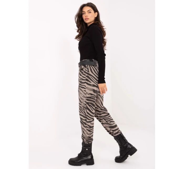 Spodnie IT SP  beżowy model 21389020 - FPrice