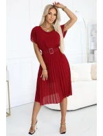 465-5 MIA Plisované šifónové midi šaty so širokým opaskom - Bordeaux 465-5 MIA Plisované šifónové midi šaty so širokým opaskom - Bordeaux