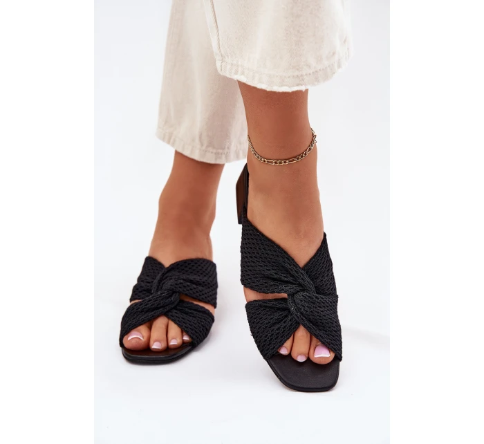 Dámské sandály na klínku model 21699753 černé - Maciejka