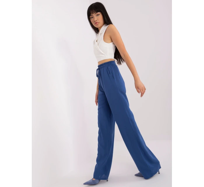 Spodnie LK SP model 18741290 ciemny niebieski - FPrice Spodnie LK SP model 18741290 ciemny niebieski - FPrice