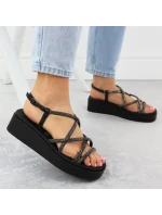 Dámske romantické sandále na platforme so zirkónmi čierne Filippo DS6898