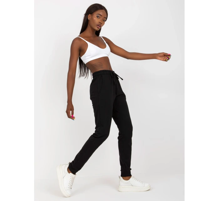 Tepláky B model 17537997 černá - FPrice Tepláky B model 17537997 černá - FPrice