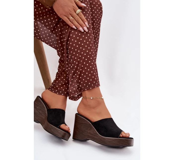 Dámské pantofle na platformě Černé Ravelia