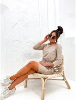 Béžové dámske pletené šaty (700)