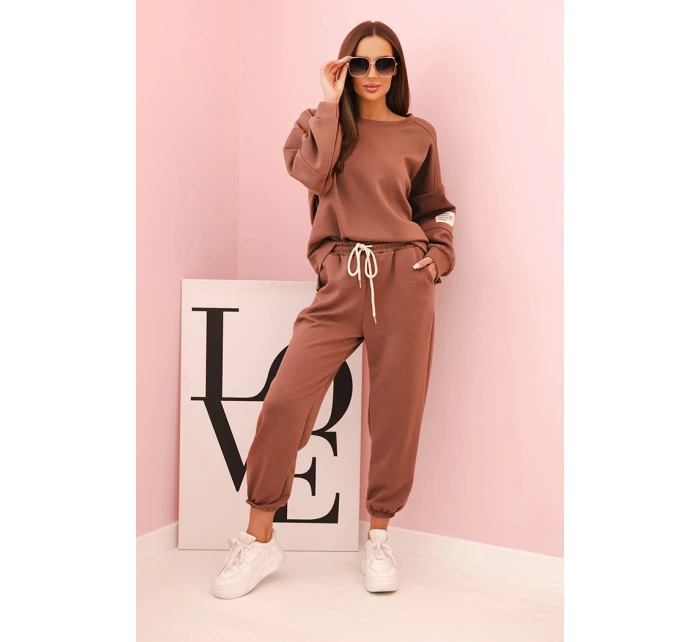 Komplet mikina + kalhoty model 21234215 hnědá - K-Fashion Komplet mikina + kalhoty model 21234215 hnědá - K-Fashion