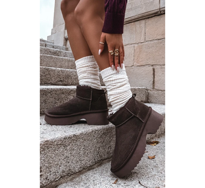 Dámské sněhule z pravé kůže vyhřívané kožíškem hnědé model 21714790 - Boto Dámské sněhule z pravé kůže vyhřívané kožíškem hnědé model 21714790 - Boto