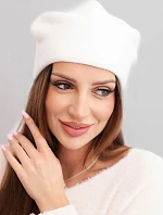 Dámska klasická hladká vlnená čiapka K420 biela