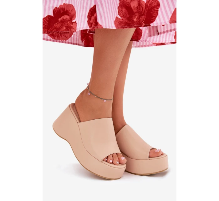 dámské sandály na platformě a klínu béžové model 21688536 - Boto dámské sandály na platformě a klínu béžové model 21688536 - Boto