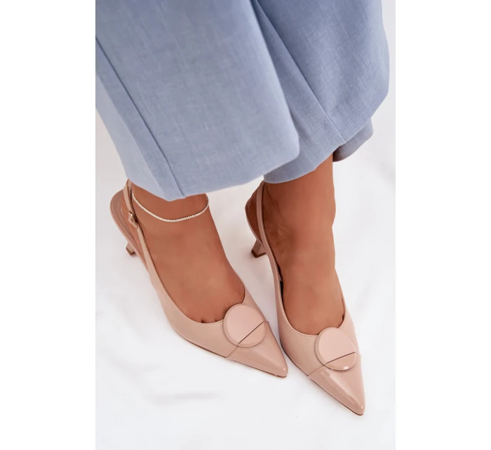 Dámské sandály na podpatku s ozdobným detailem Béžové model 22027885 - Boto